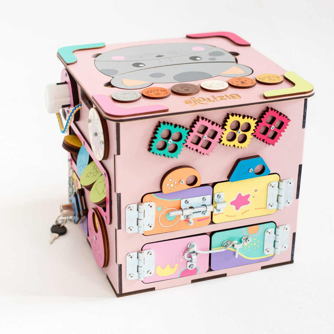 Activity Cube Zoo Animals