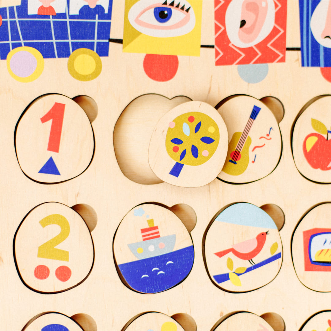 wooden toy for 5 senses learning