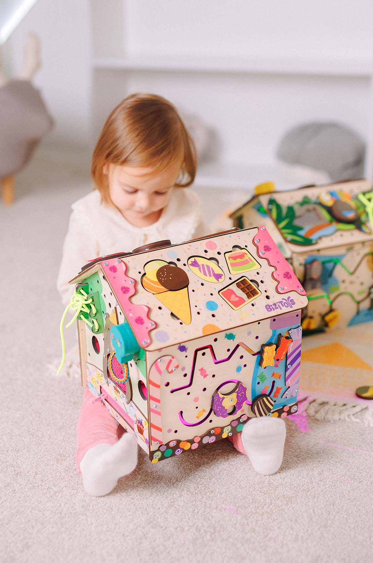 Candy Busy Board 6-in-1