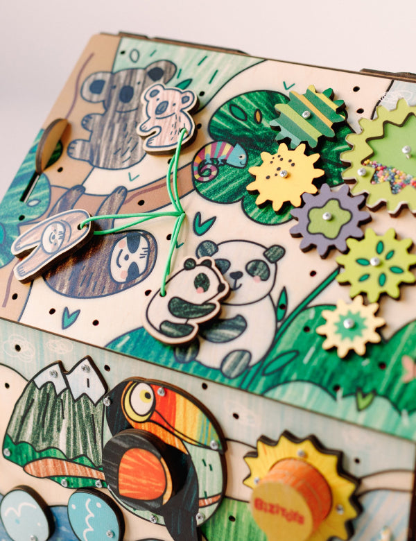 Big Activity Cube Zoo